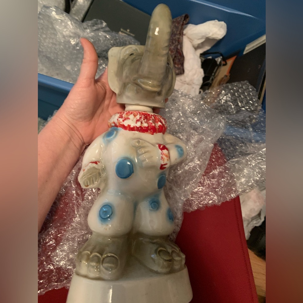 1968 Jim Beam elephant whiskey decanter